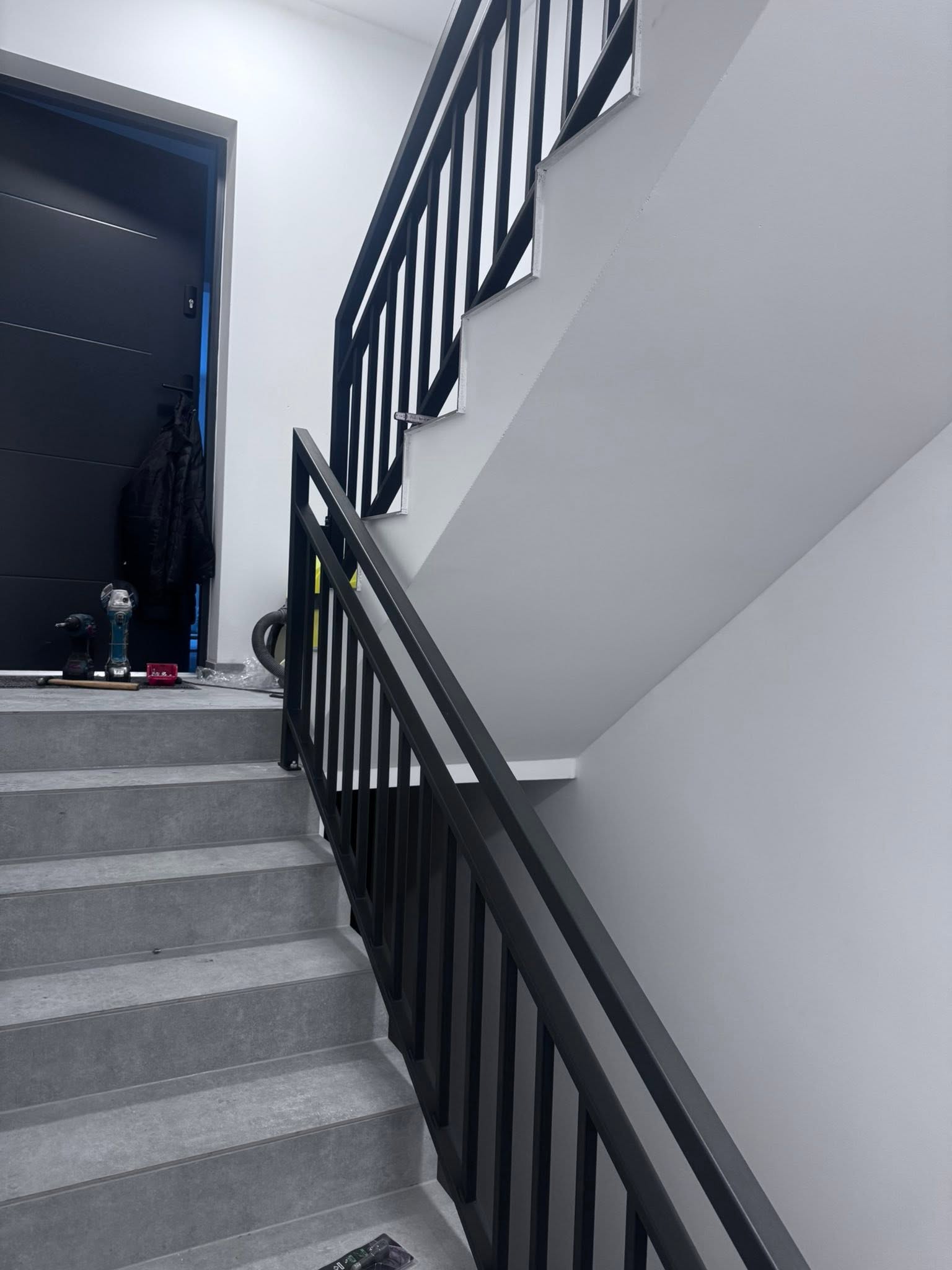 Balustrady i poręcze — realizacja Spawant